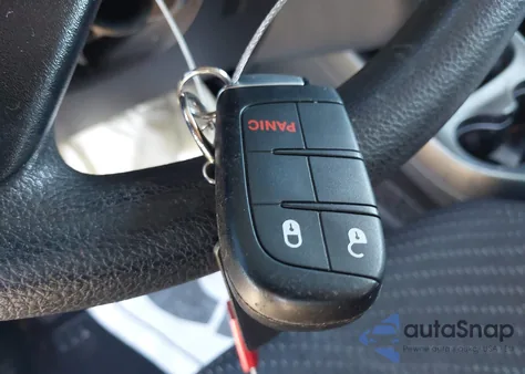 2019 Dodge Journey Se from USA, damaged, VIN 3C4PDCBG7KT816305